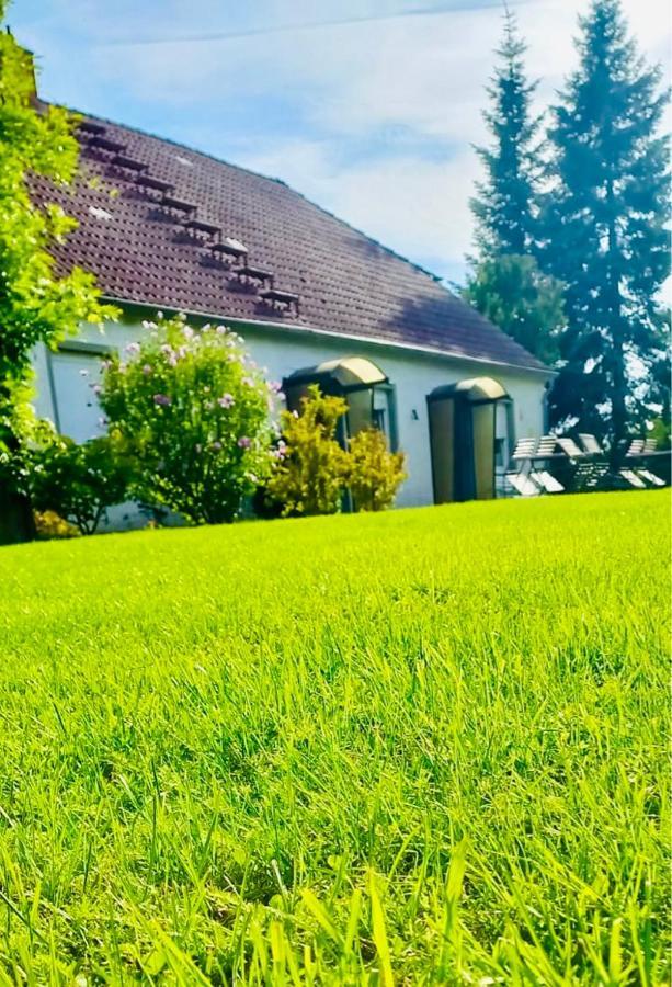 Ferienwohnung Familienhof Müritz Klein Plasten Exterior foto